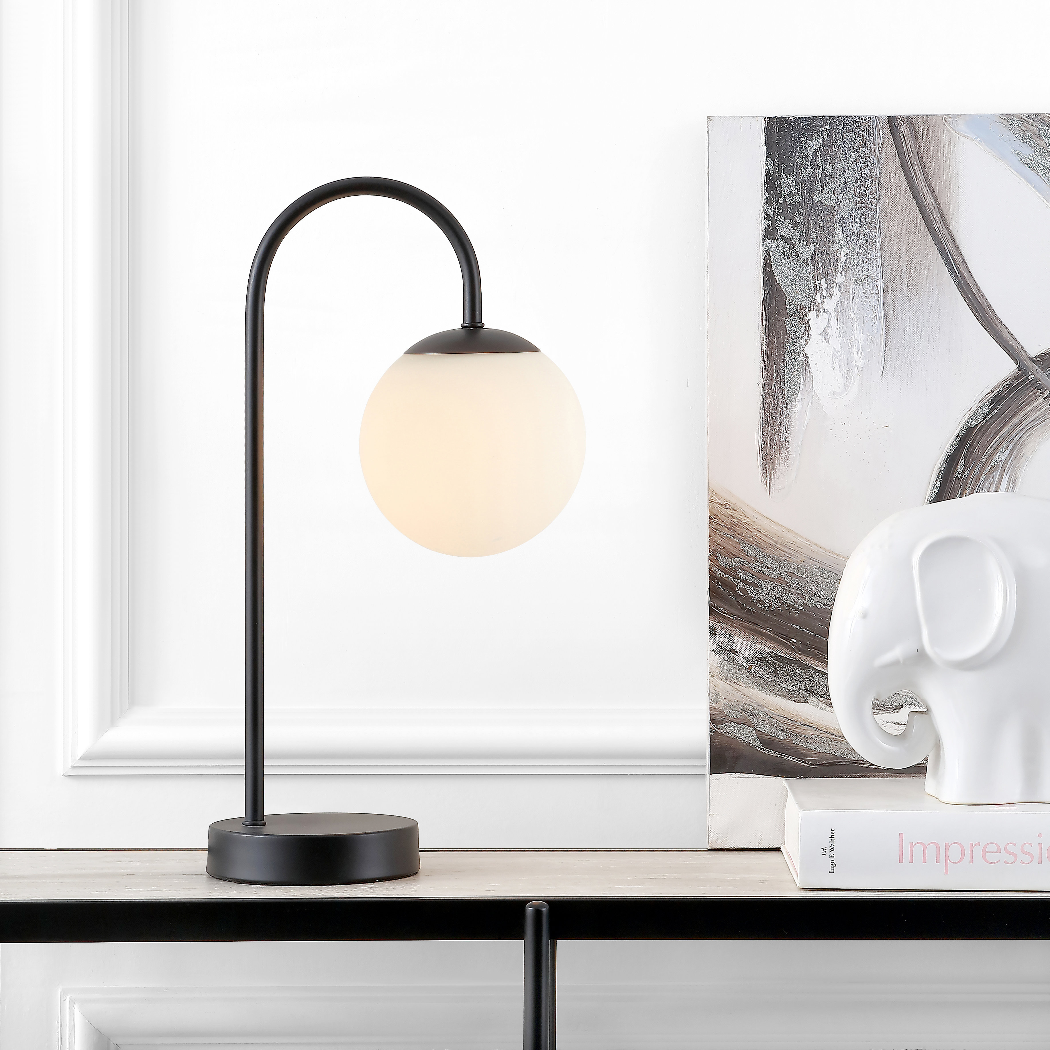 sleek table lamp