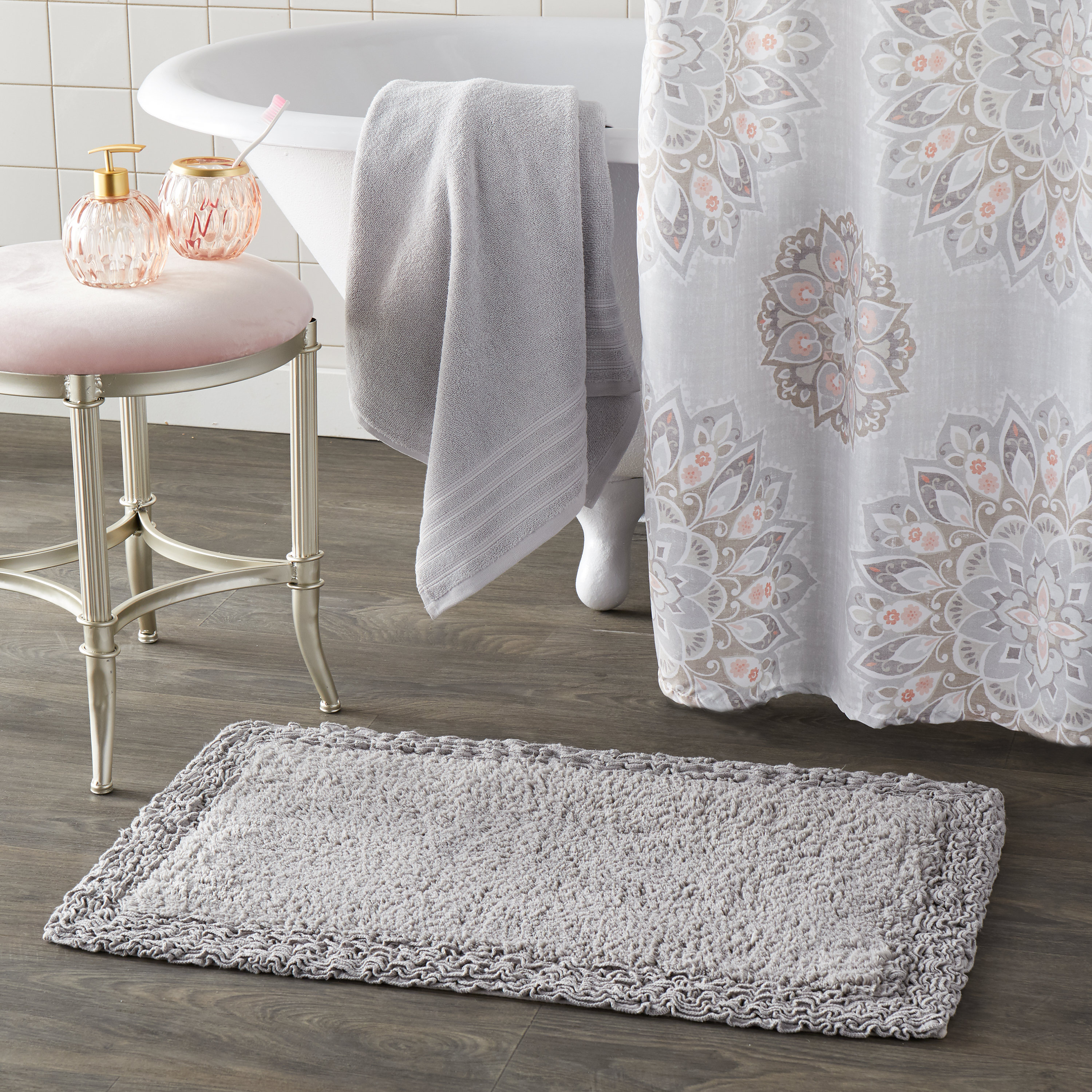 Red Barrel Studio® Shanda Rectangle 100 Cotton NonSlip Bath Rug
