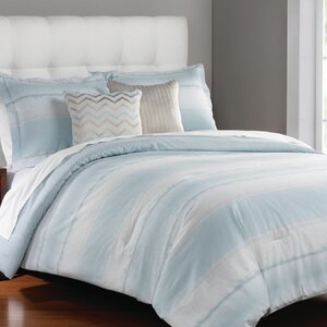 Zenia Comforter Set