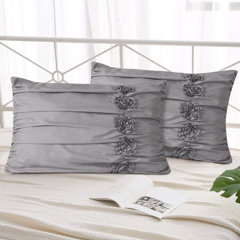 queen sham size