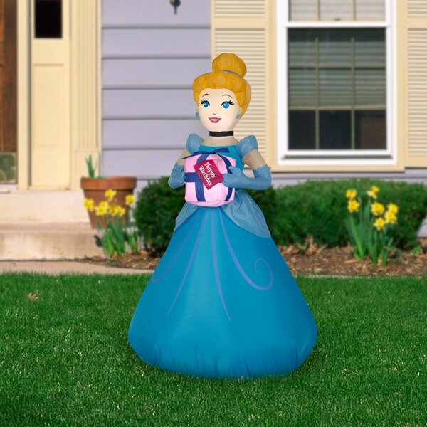 Brand new Disney Sofia Doll gardening Set G3 