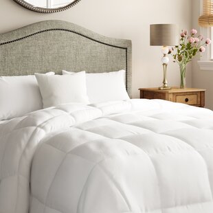 Premium Oversize Down Alternative 1200 TC Comforter for restful night's sleep 