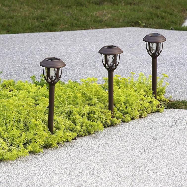 Best outdoor solar walkway lights clearance