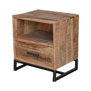 Bugbee 1 Drawer Nightstand by Union Rustic