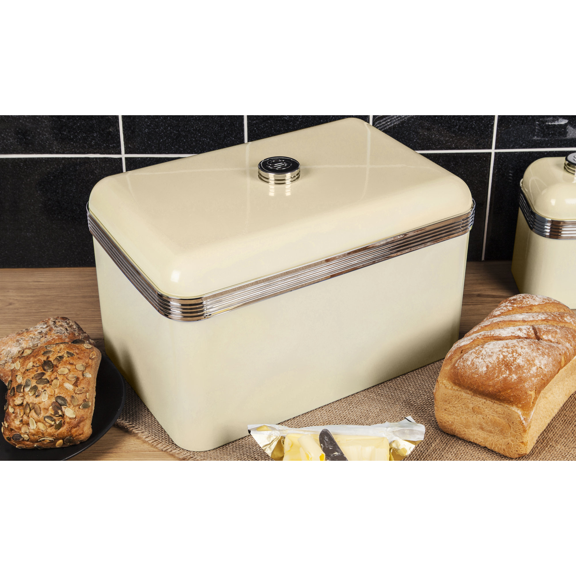 Swan Retro Bread Bin & Reviews Wayfair.co.uk