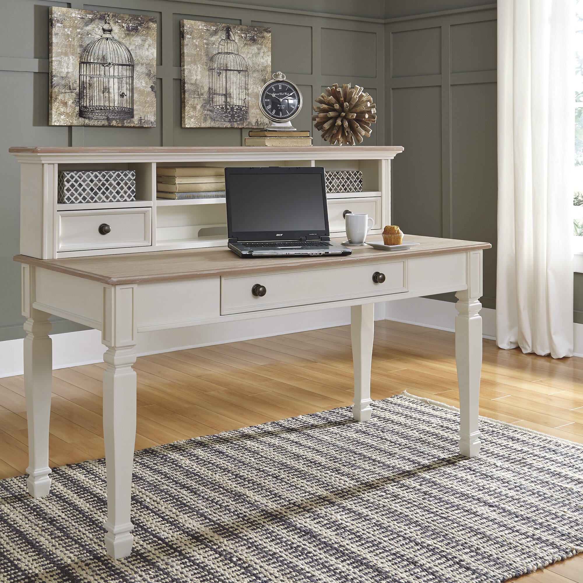 Laurel Foundry Modern Farmhouse Greyson Writing Desk & Reviews 