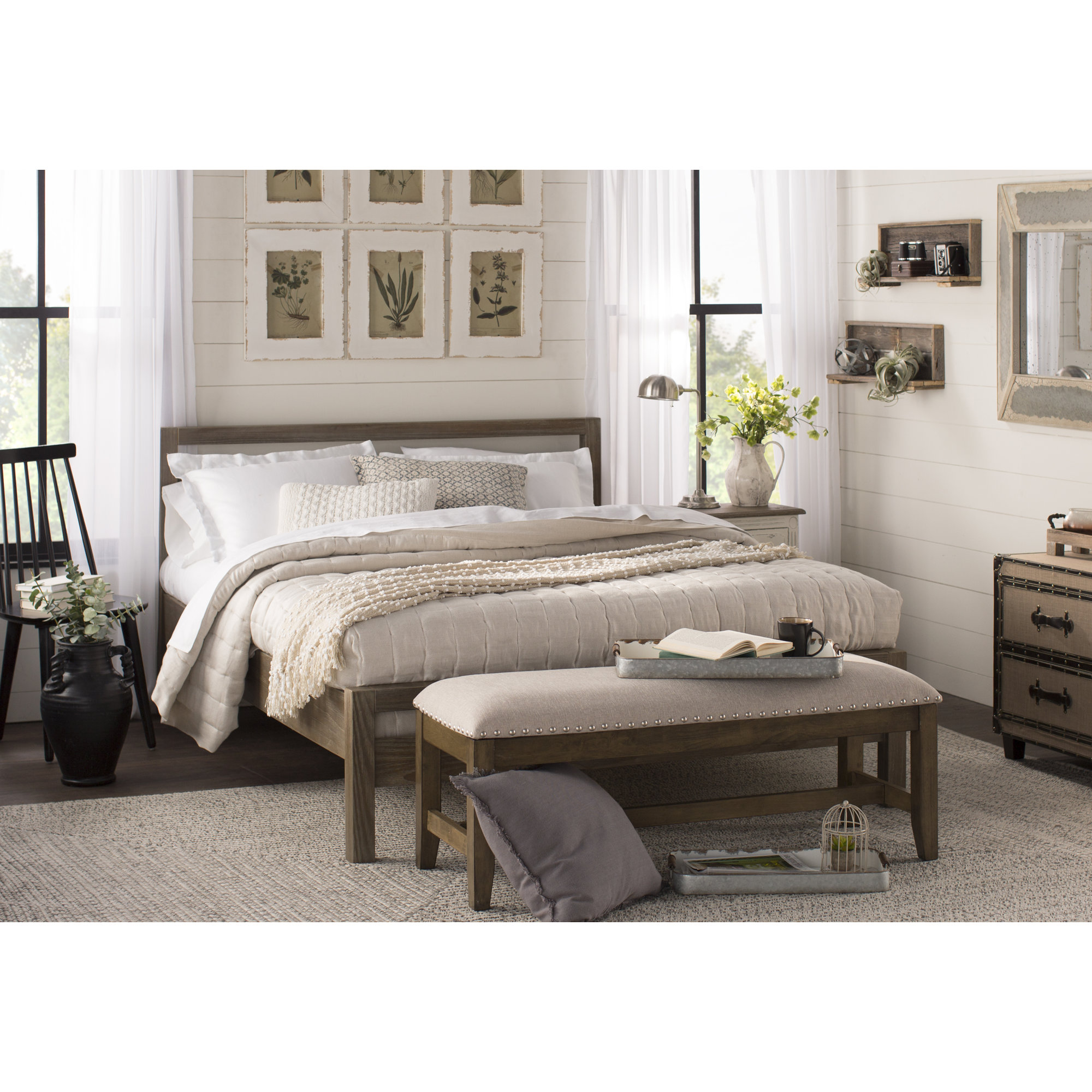 Leandra Queen Platform Bed & Reviews Joss & Main