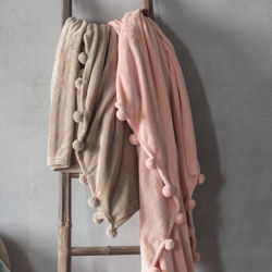 Pom Blanket