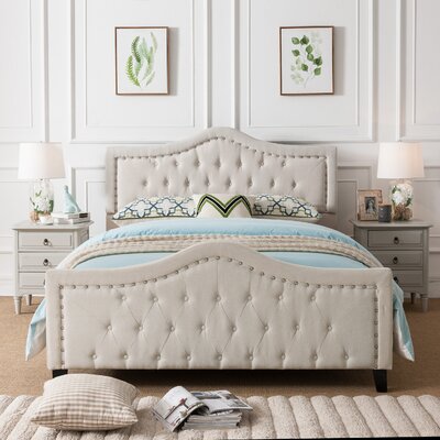 Heloise Queen Upholstered Panel Bed