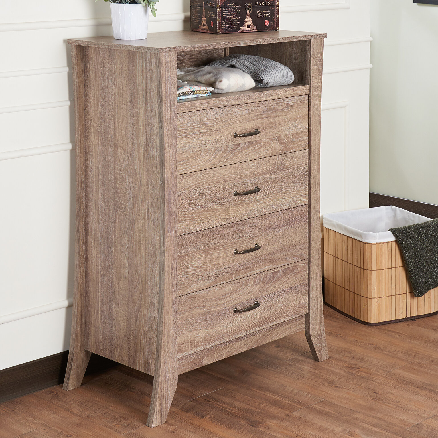 Latitude Run Sylvan Place Contemporary 4 Drawer Standard Chest