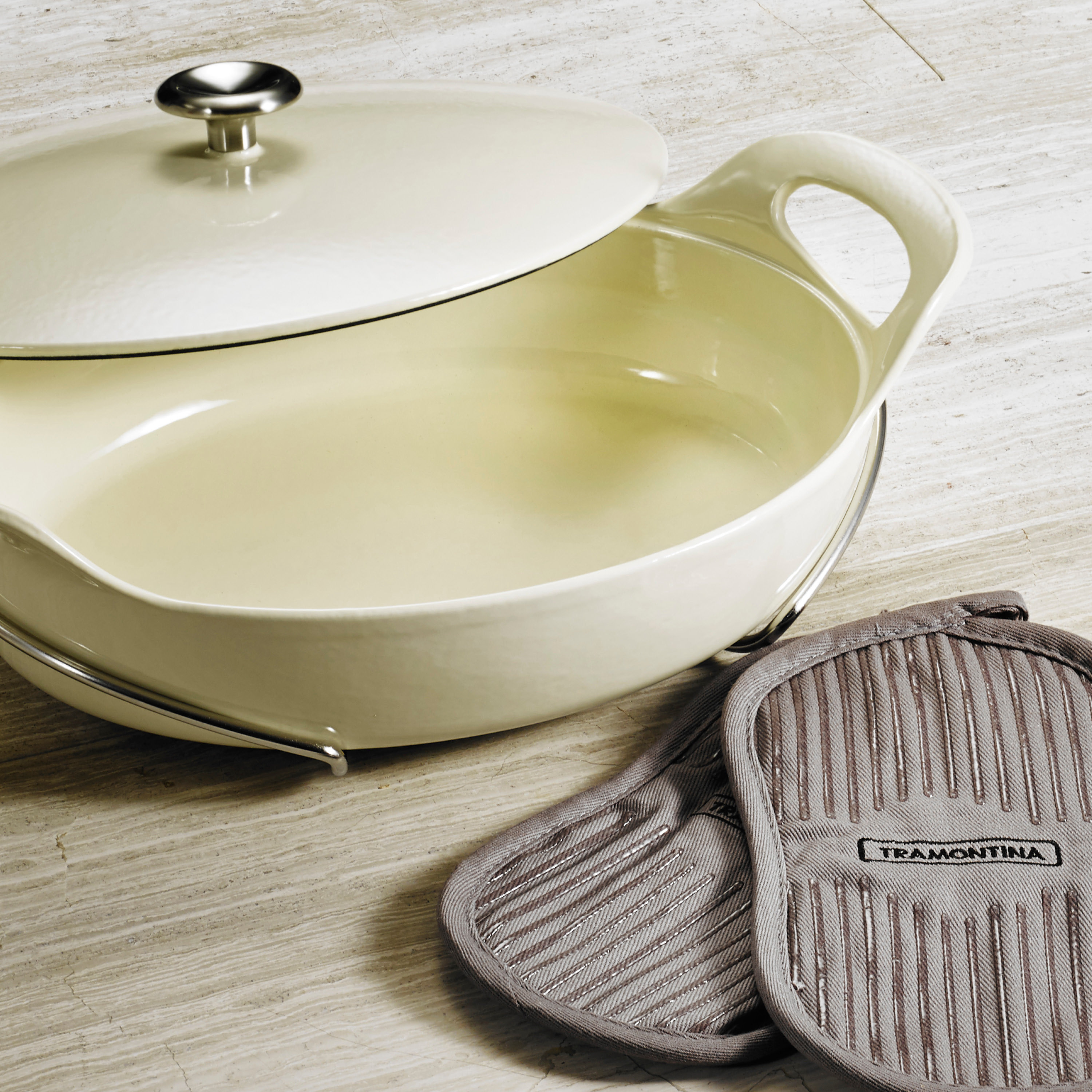 Tramontina Limited Editions Enameled Cast Iron 3.5 Qt. Cast Iron Oval