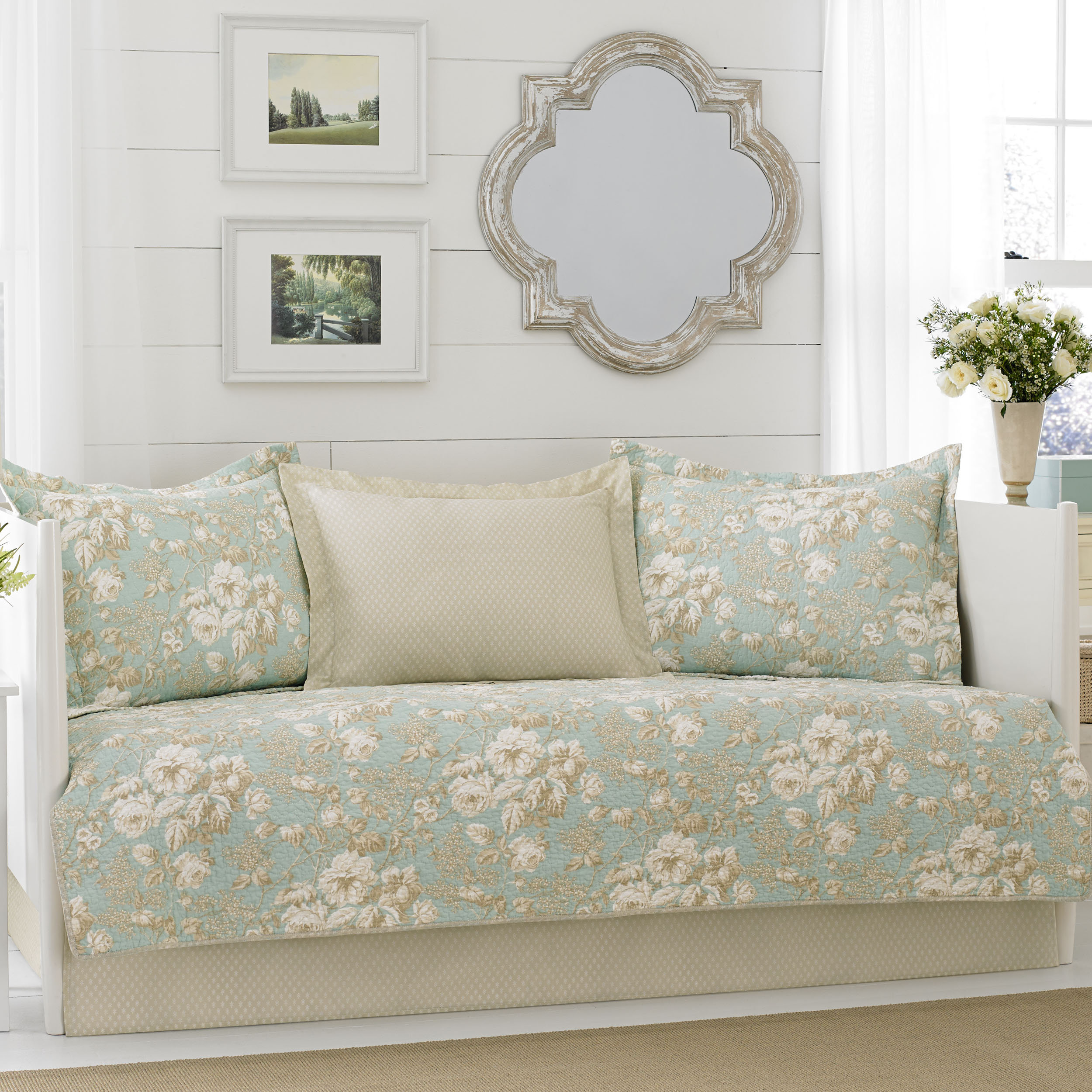 Laura Ashley Home Brompton 5 Piece Daybed Set & Reviews | Wayfair