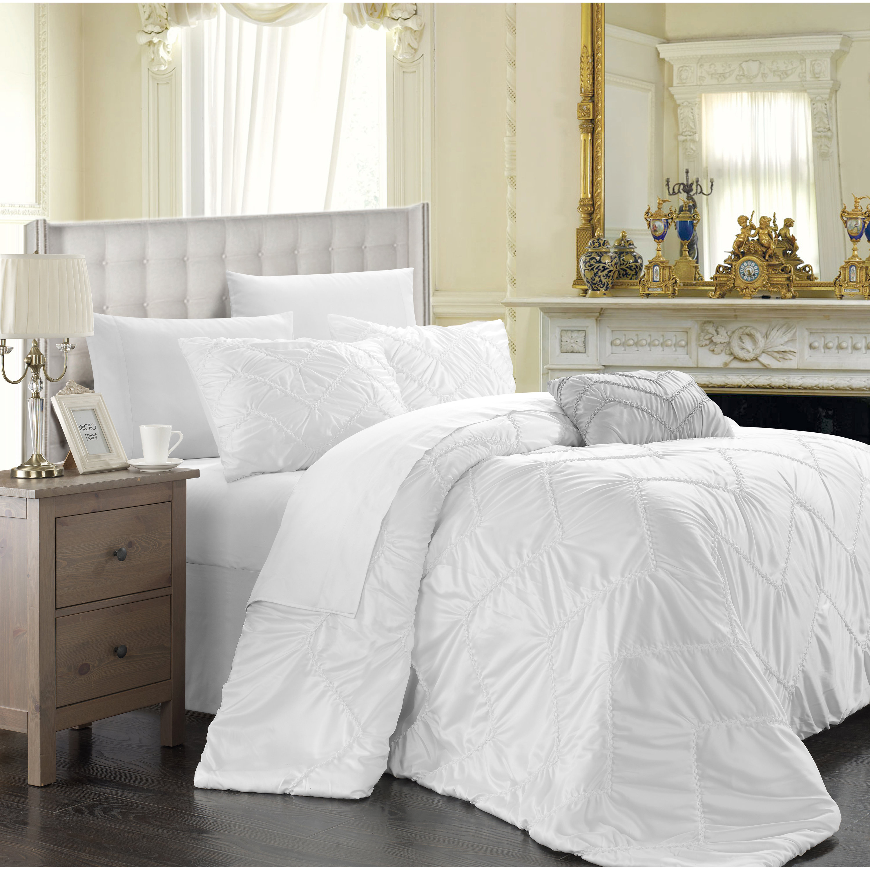 Chic Home Isabella 4 Piece Duvet Cover Set Reviews Wayfair Chic Home Isabella 4 Piece Duvet Cover Set