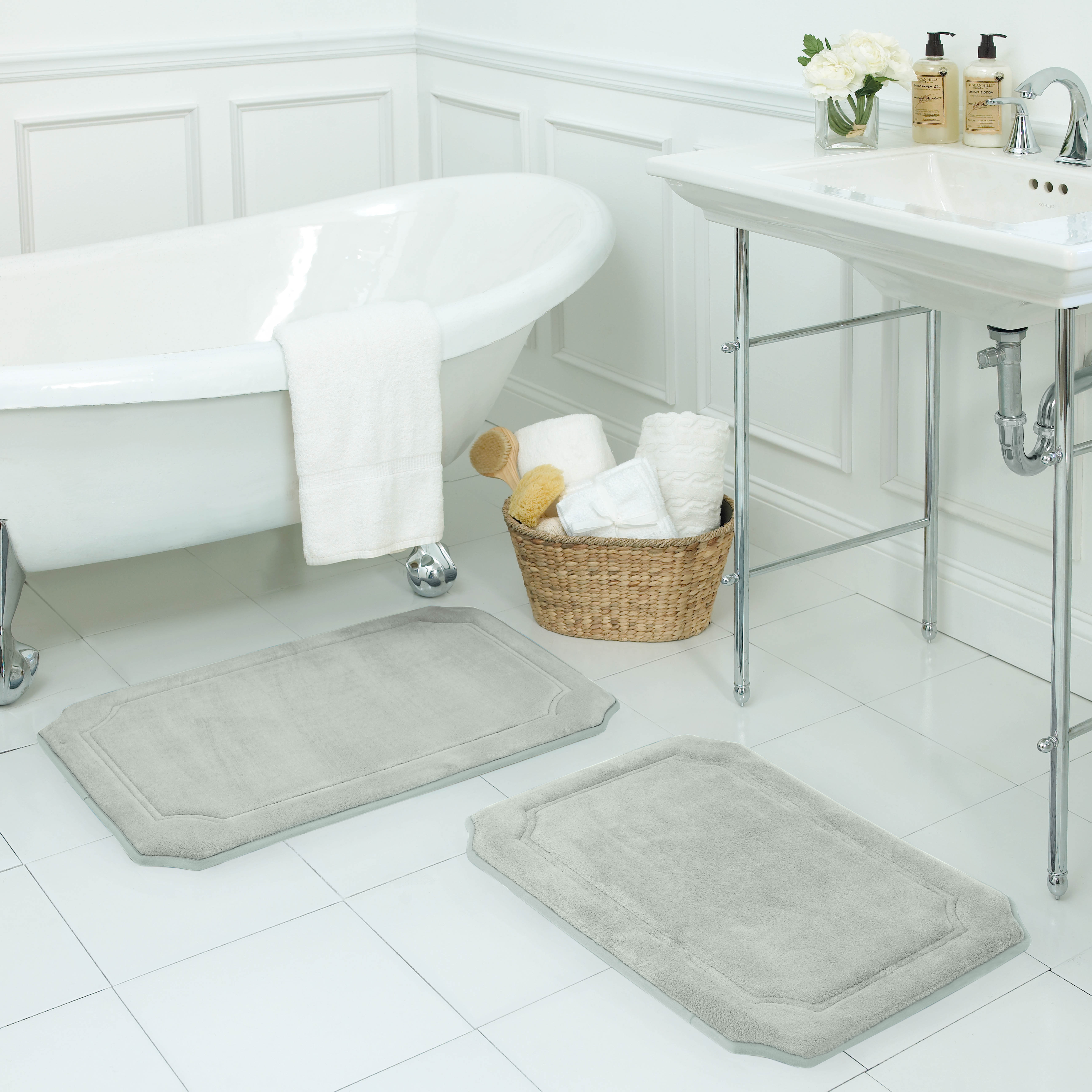 Bath Studio Walden Small 2 Piece Premium Micro Plush Memory Foam Bath Studio Walden Small 2 Piece Premium Micro Plush Memory Foam Mat Set