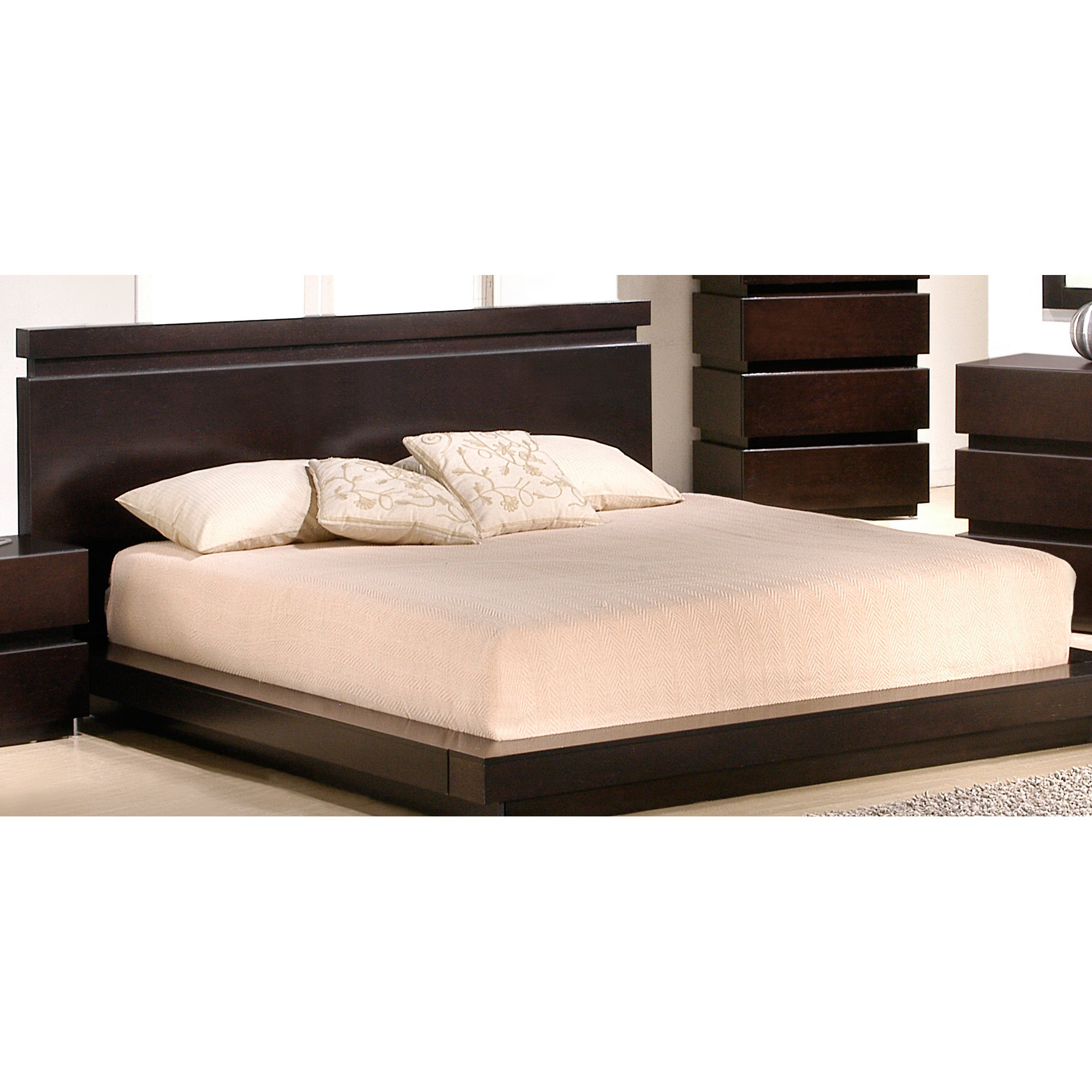 J&M Furniture Knotch Platform Bed & Reviews Wayfair