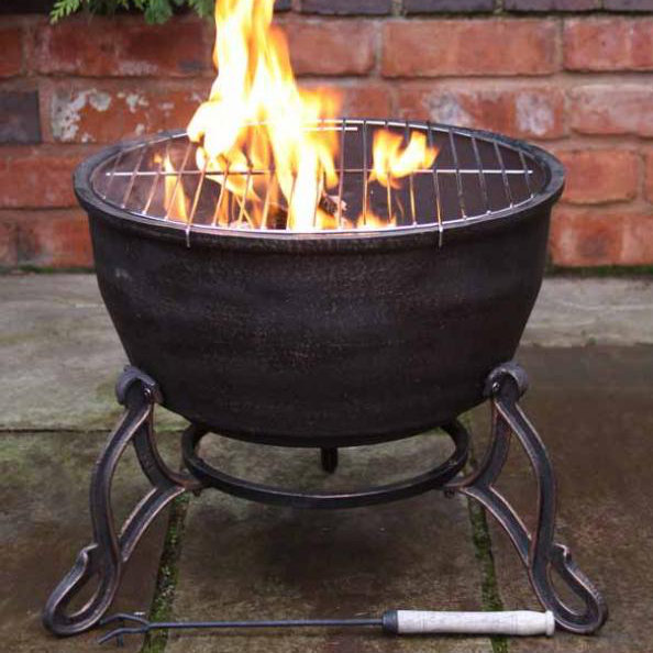 Gardeco Elidir Cast Iron Fire Pit & Reviews Wayfair.co.uk