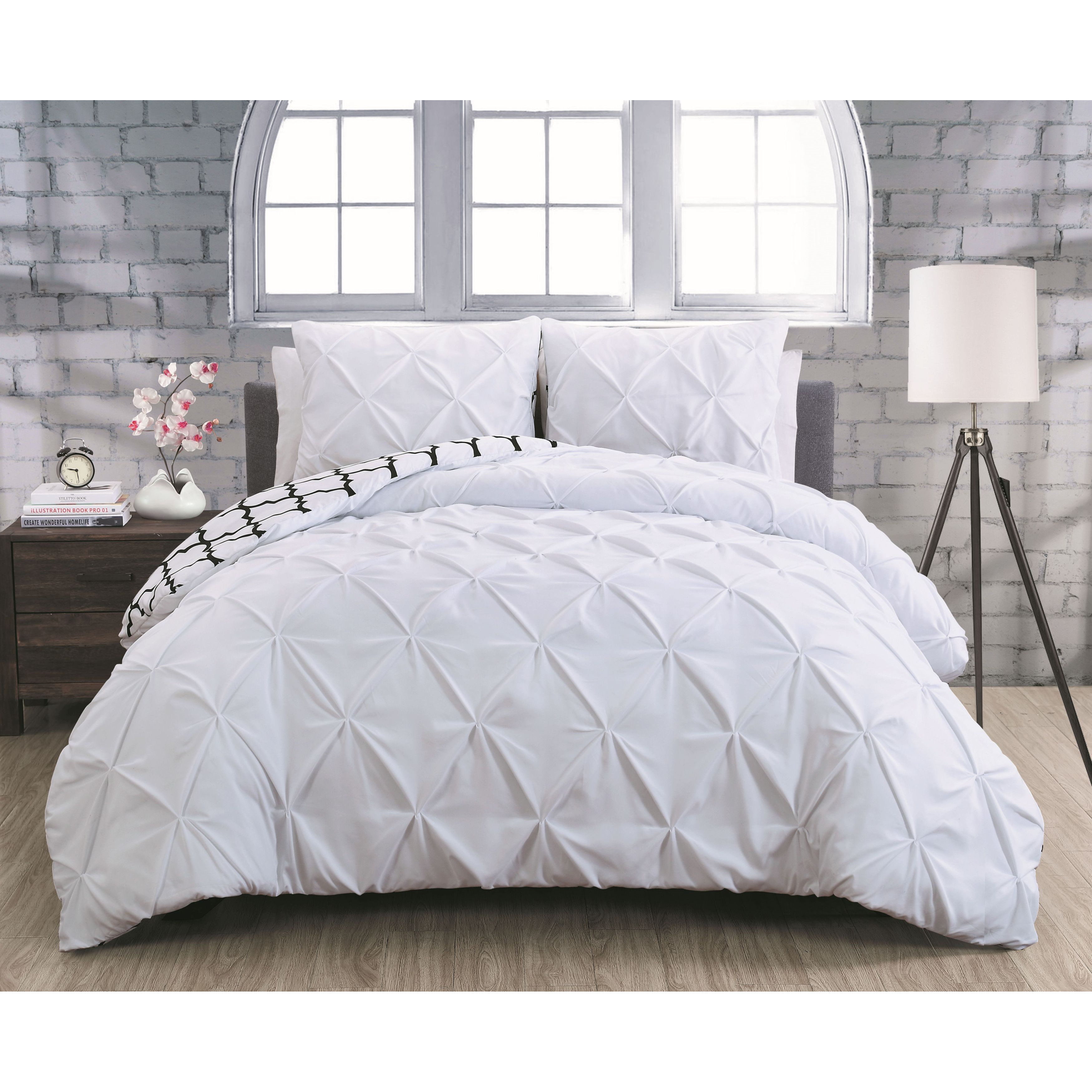 Charlton Home Aaron 3 Piece Reversible Duvet Cover Set Reviews Charlton Home Reg Aaron 3 Piece Reversible Duvet Cover Set