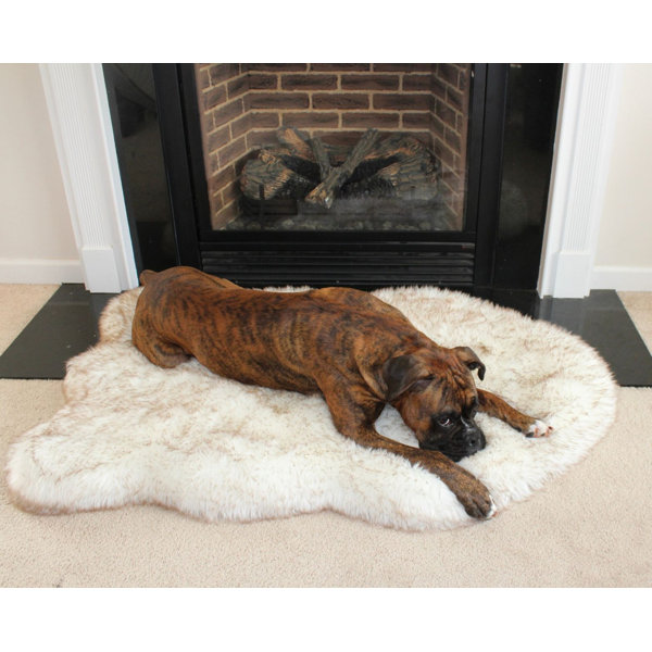 dog bed fur rug