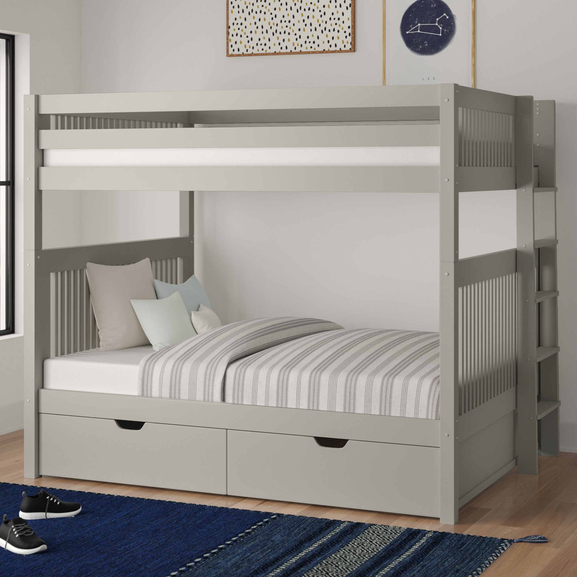 bunk bed with 3rd pull out bed