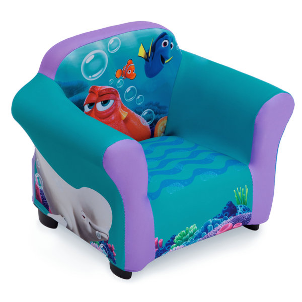 finding dory table and chairs