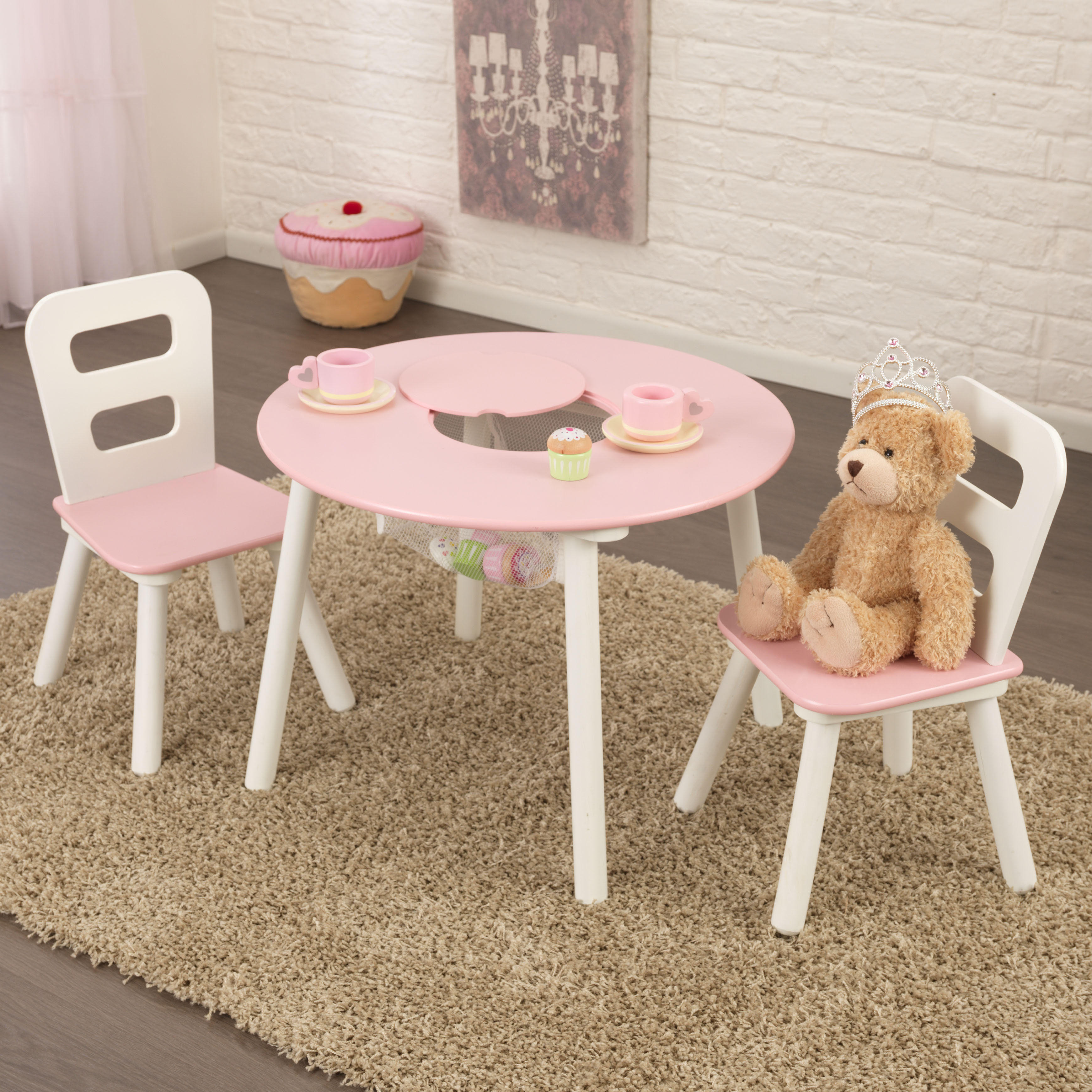 pink table and chairs
