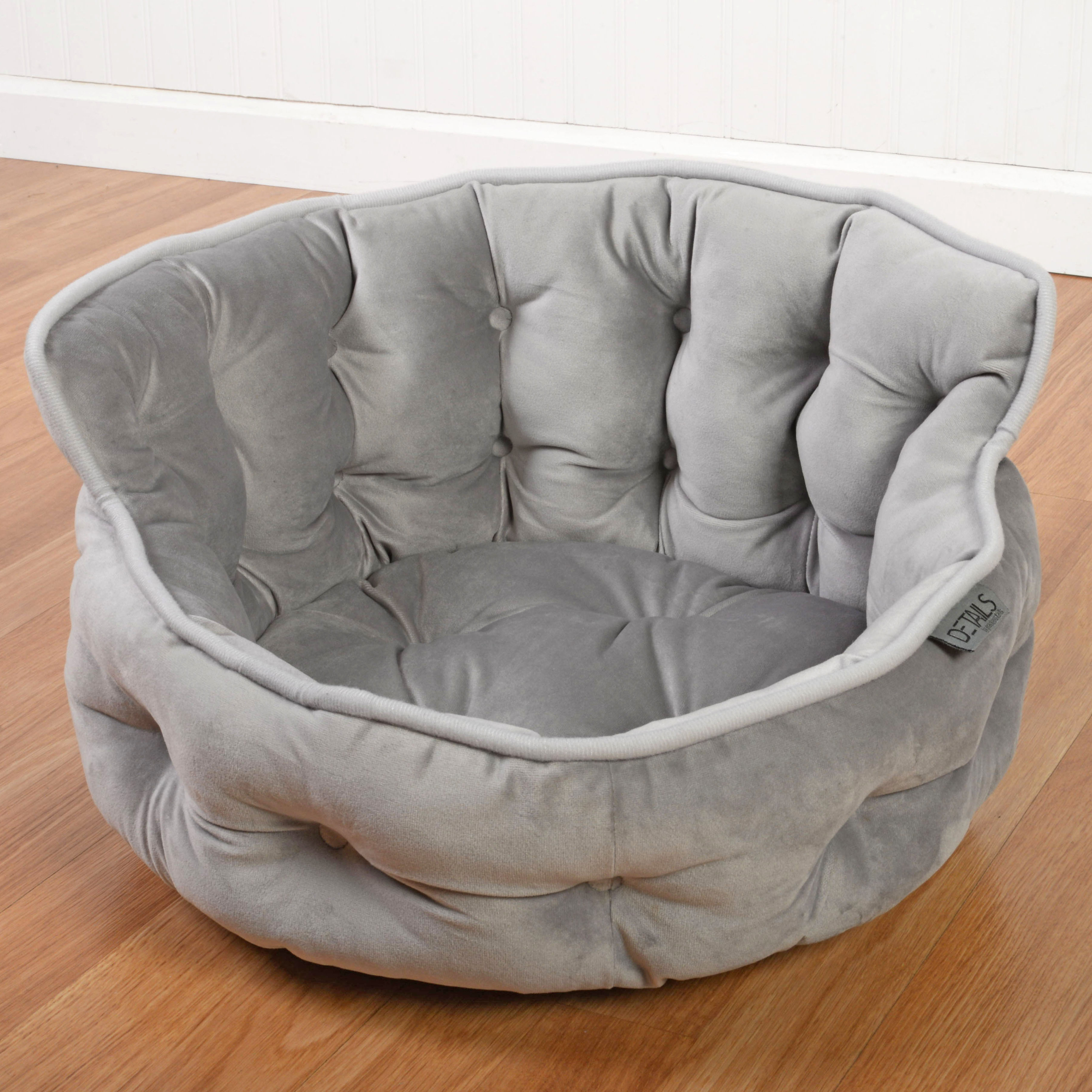 tufted dog bed