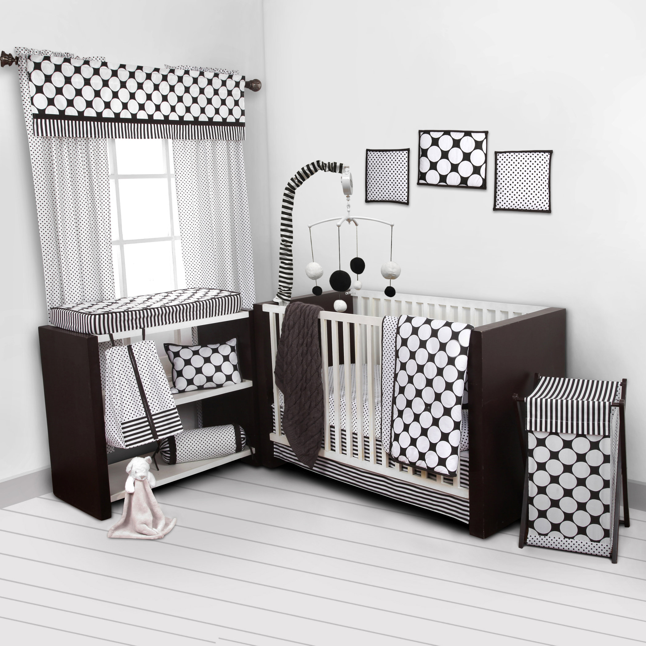 monochrome cot bedding