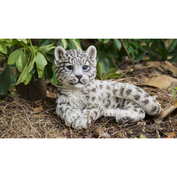 snow leopard dog bed