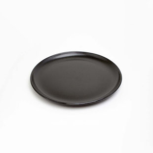 dinner plates with lips