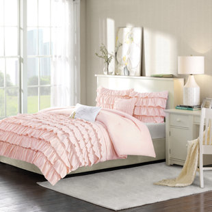 girls ruffle bedding