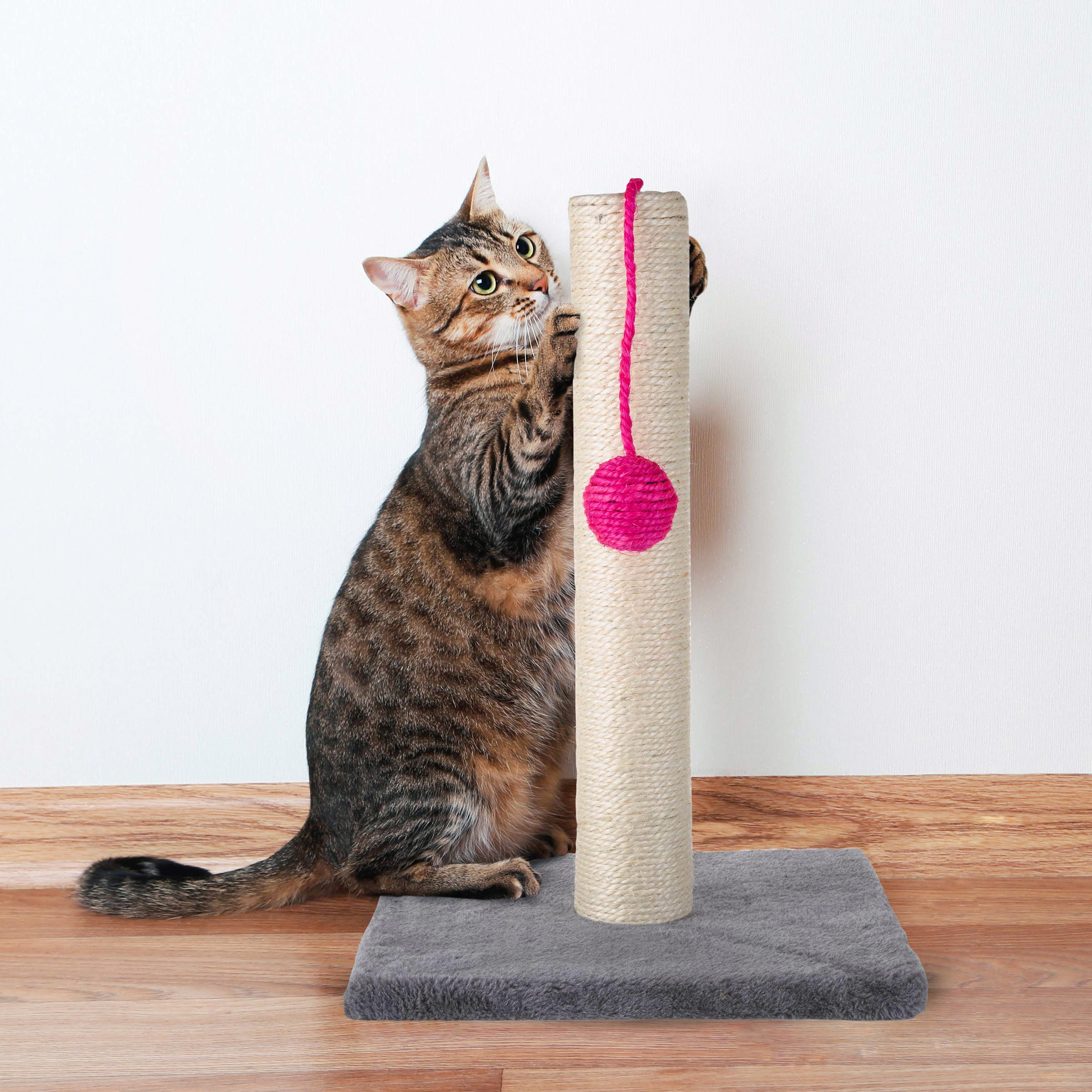 square cat scratching post