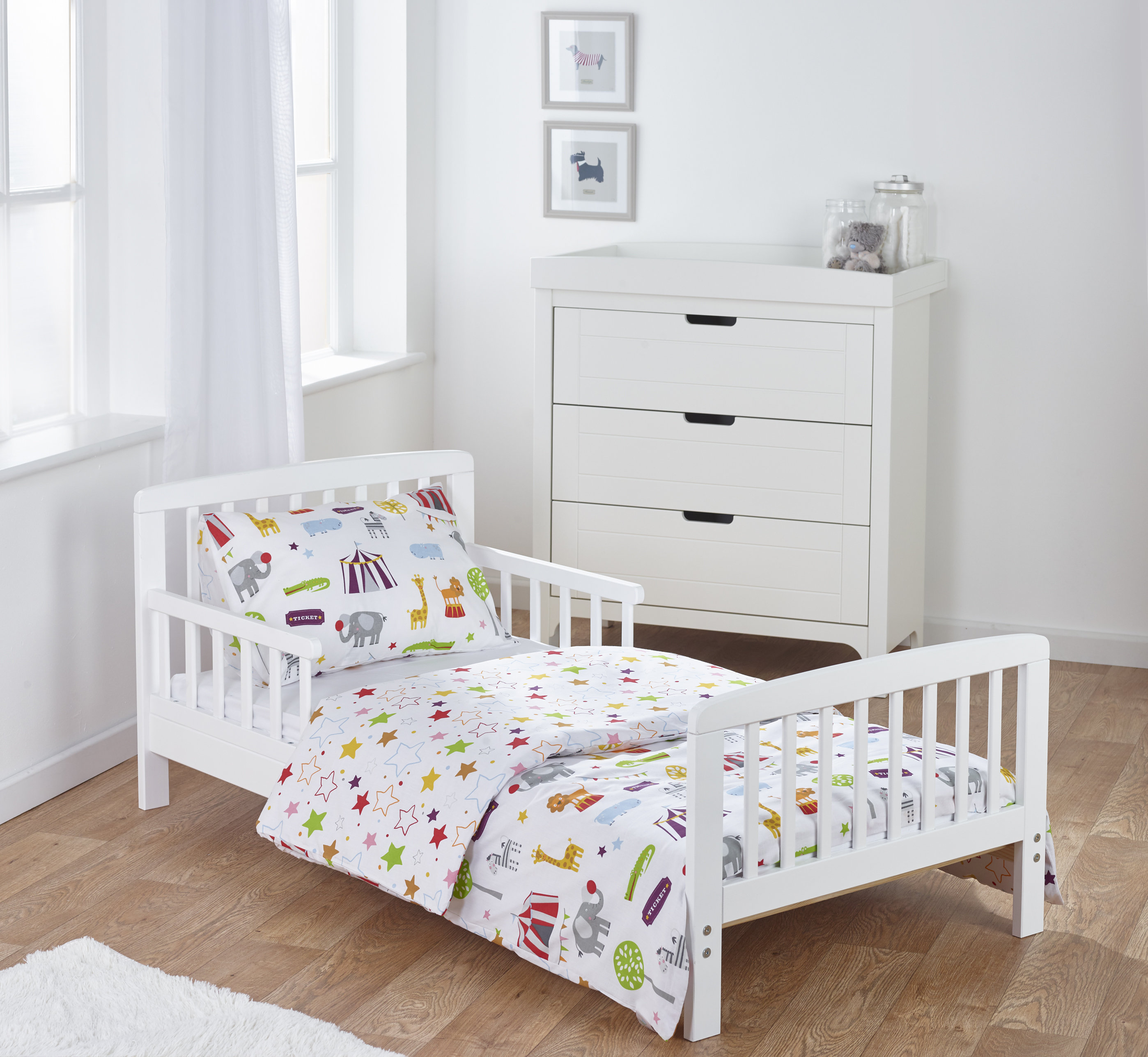circus cot bedding