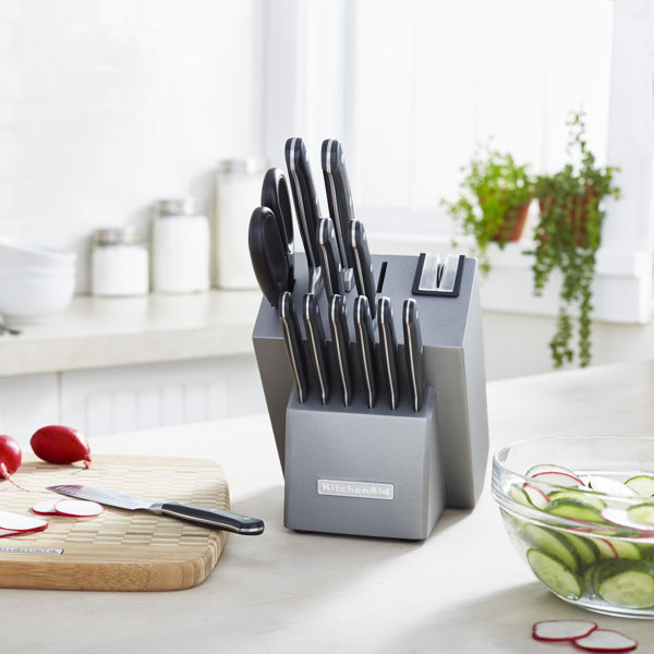 KitchenAidÂ® Classic Forged 14-Piece Triple Rivet Cutlery ...