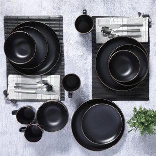 black matte dinnerware set