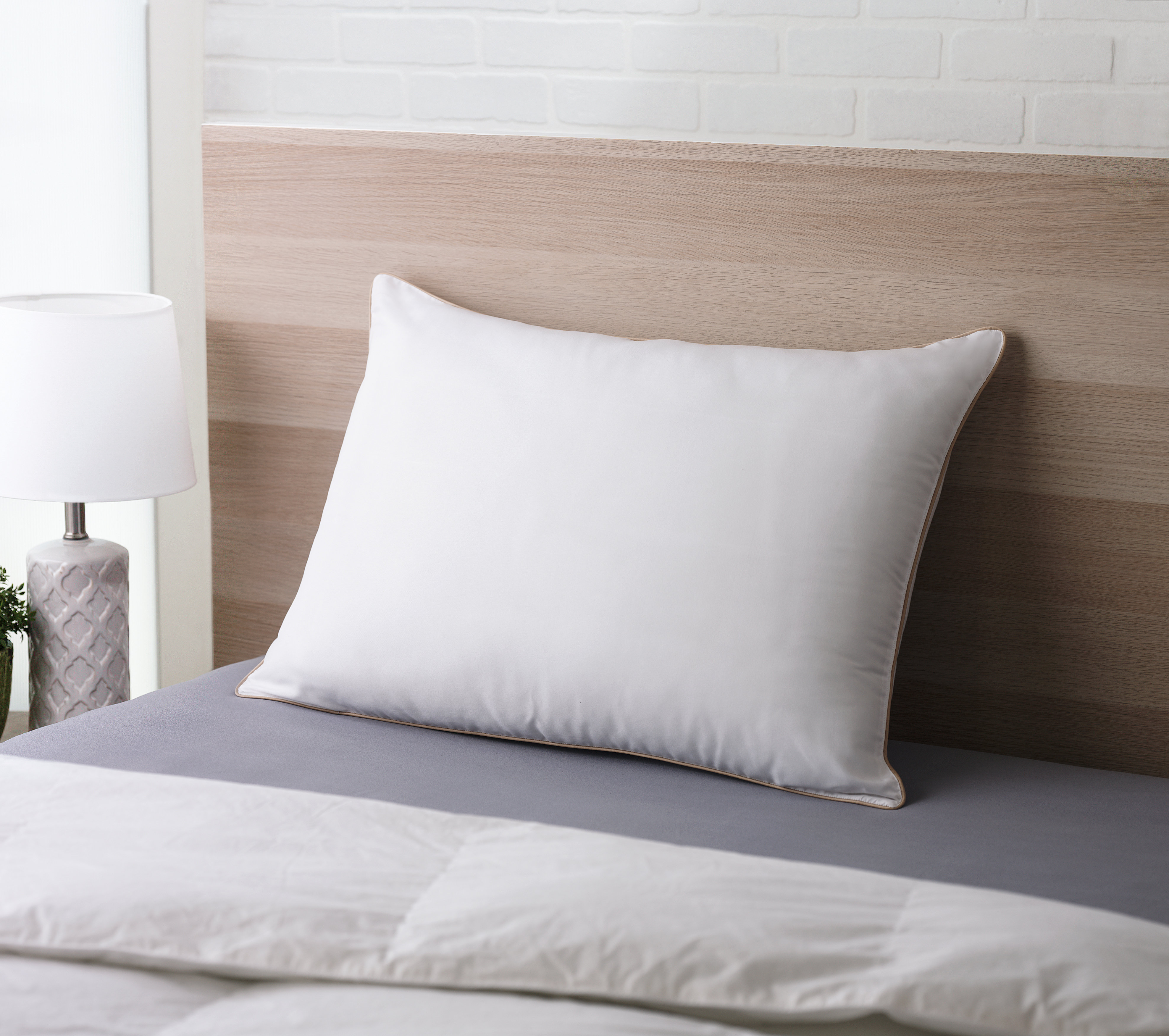 down alternative bed pillows