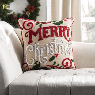 red christmas throw pillows