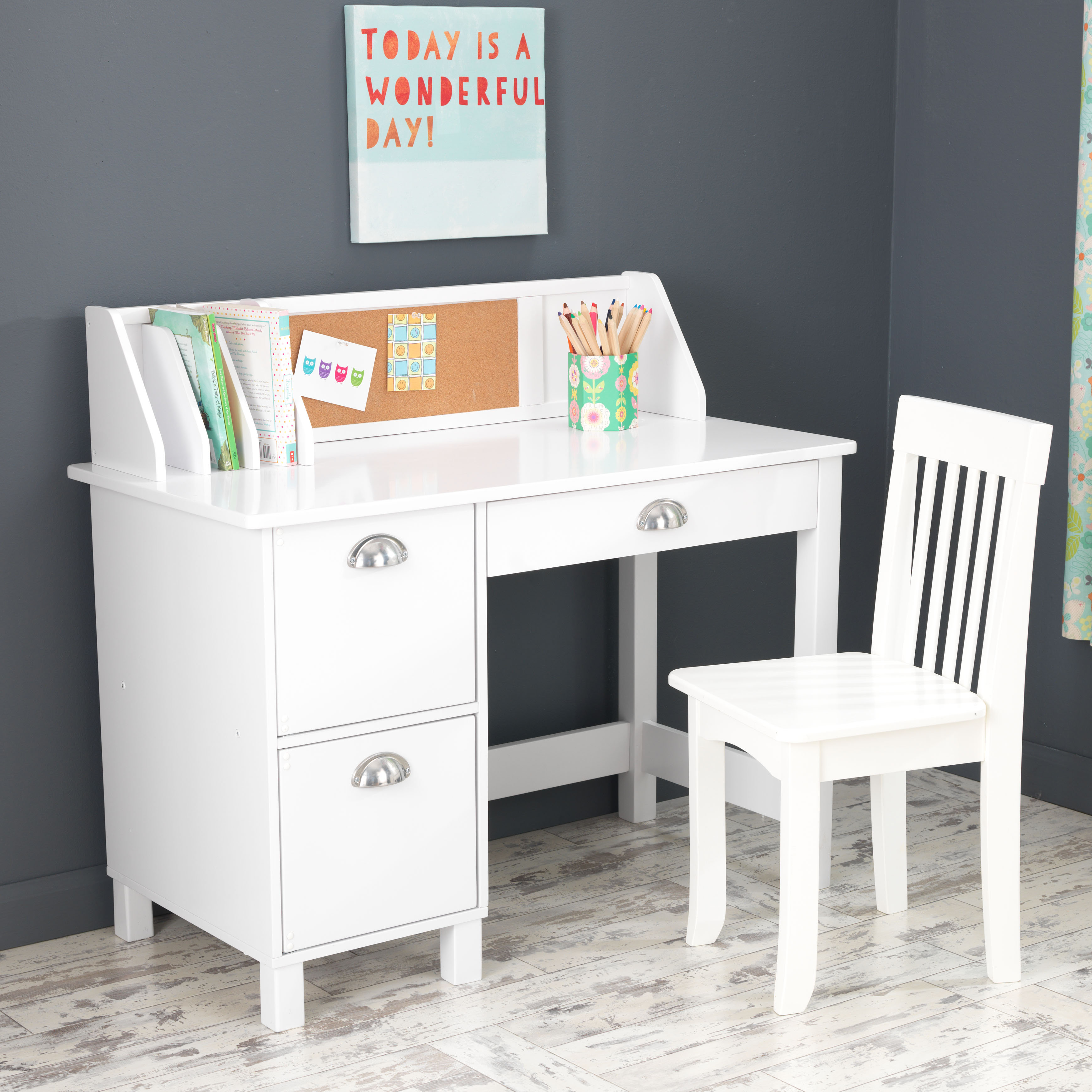 small kids white desk